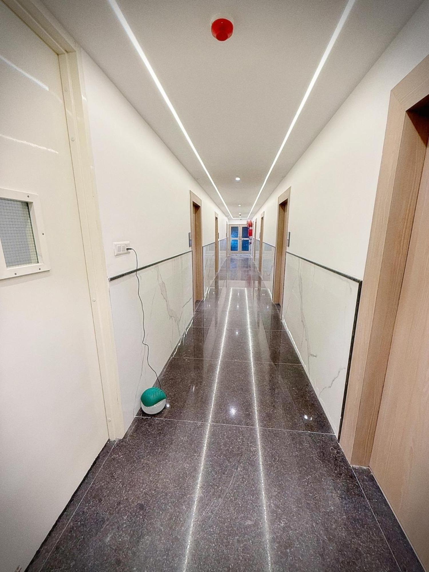 The Orion Hotel Era - Delhi Airport نيودلهي المظهر الخارجي الصورة