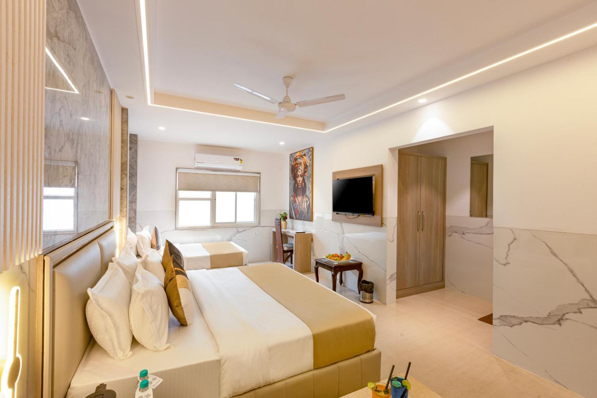 The Orion Hotel Era - Delhi Airport نيودلهي المظهر الخارجي الصورة