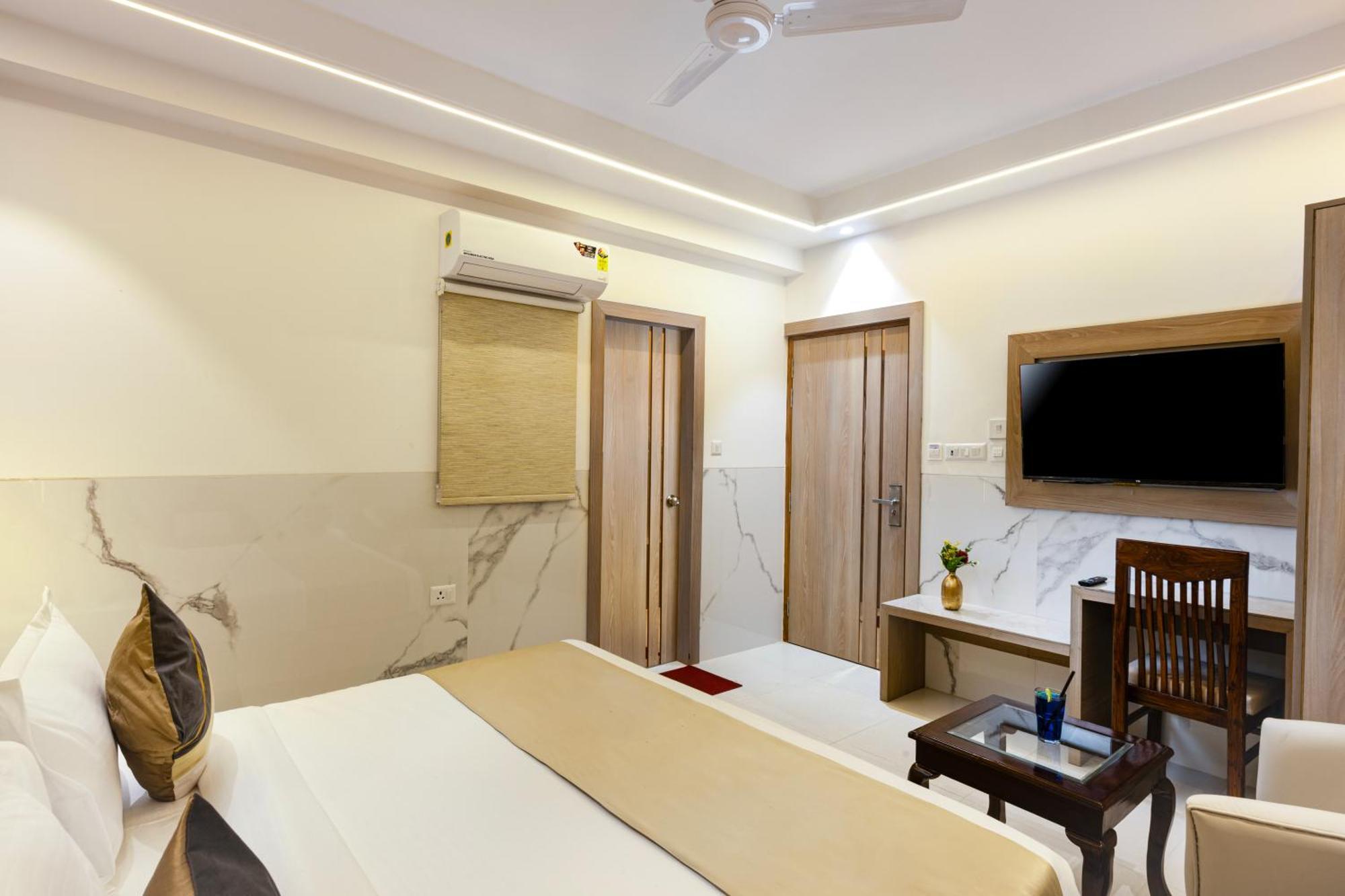 The Orion Hotel Era - Delhi Airport نيودلهي المظهر الخارجي الصورة
